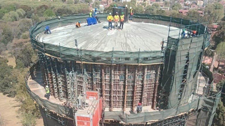 Brixton tower under construction
